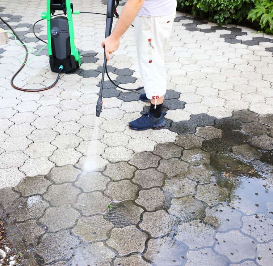 How Much Does Pressure Washing Cost