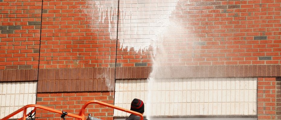 Uniwash Team Brick Cleaning Services